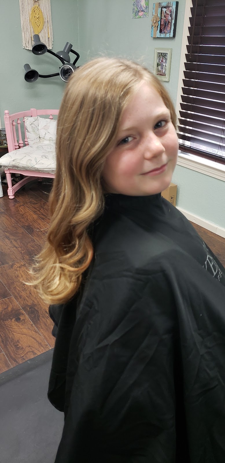 Hair Layne | 1709 Fort Worth Hwy, Weatherford, TX 76086 | Phone: (817) 901-4527