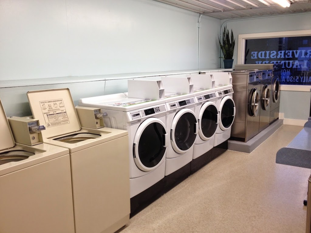 Riverside Laundry | 105 N Milwaukee St, Theresa, WI 53091, USA | Phone: (262) 339-9289