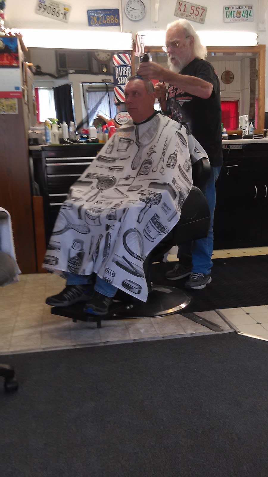 Old Town Barbershop | 409 C St, Galt, CA 95632 | Phone: (916) 694-3860