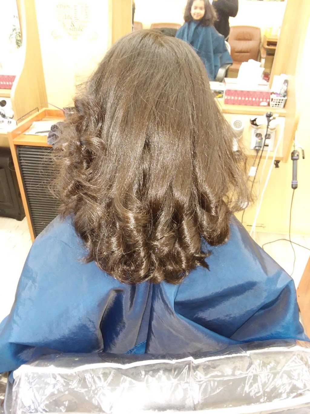 Tinas Hair | 1172 Raritan Ave, Highland Park, NJ 08904, USA | Phone: (732) 253-7577