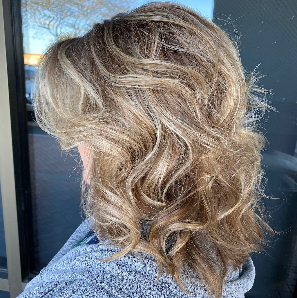 Hair by Michelle Giddens | 600 S Green Valley Pkwy, Henderson, NV 89052, USA | Phone: (949) 859-1900