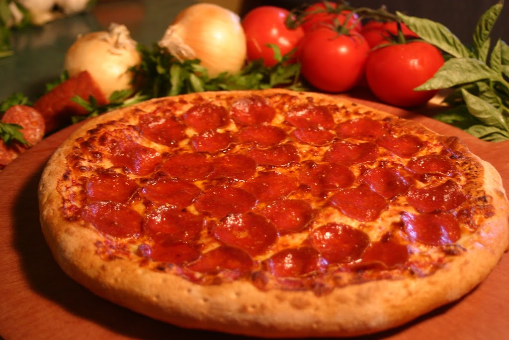 Lamppost Pizza | 1260 Lake Blvd #113, Davis, CA 95616, USA | Phone: (530) 758-1111