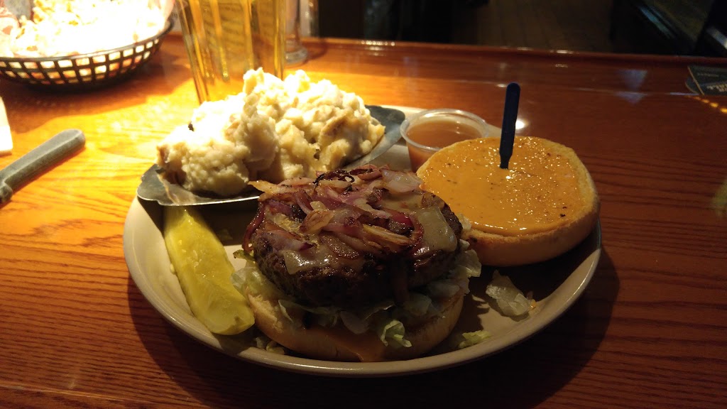 Tullys Good Times Cheektowaga | 1449 French Rd, Depew, NY 14043, USA | Phone: (716) 668-0111