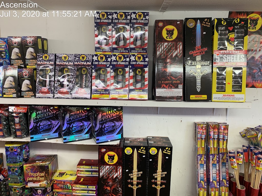 Duplessis Fireworks | 11160 Airline Hwy, Gonzales, LA 70737, USA | Phone: (225) 644-6572