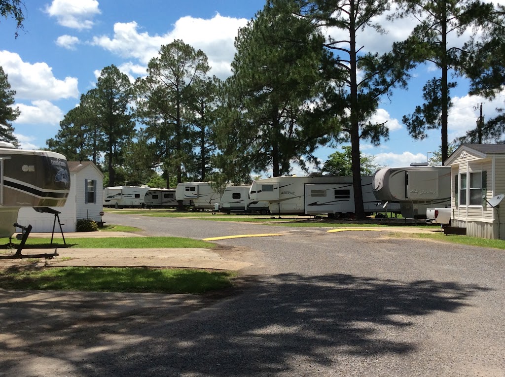 Bakers Mobile Home & RV Park | 879 US-61, Jackson, LA 70748, USA | Phone: (225) 936-9154