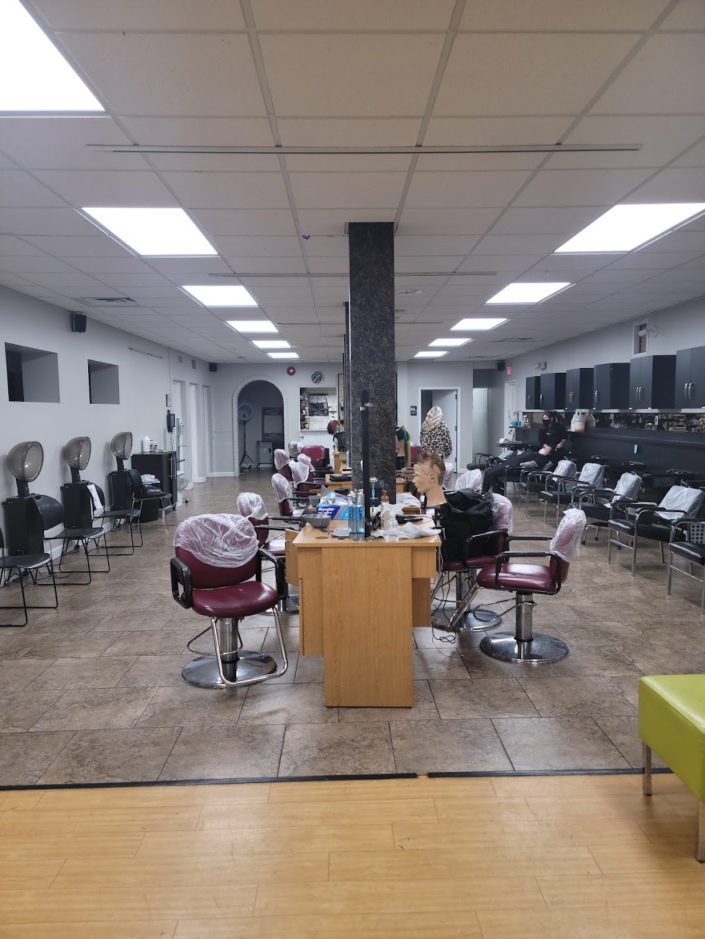 Tricoci University of Beauty Culture Highland | 2549 Highway Ave, Highland, IN 46322, USA | Phone: (219) 838-2004