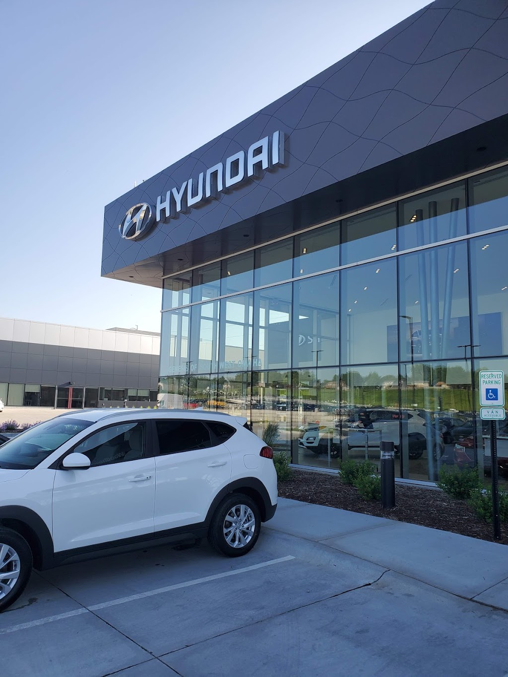 Woodhouse Hyundai of Omaha | 8410 S 145th St, Omaha, NE 68138, USA | Phone: (402) 592-1007