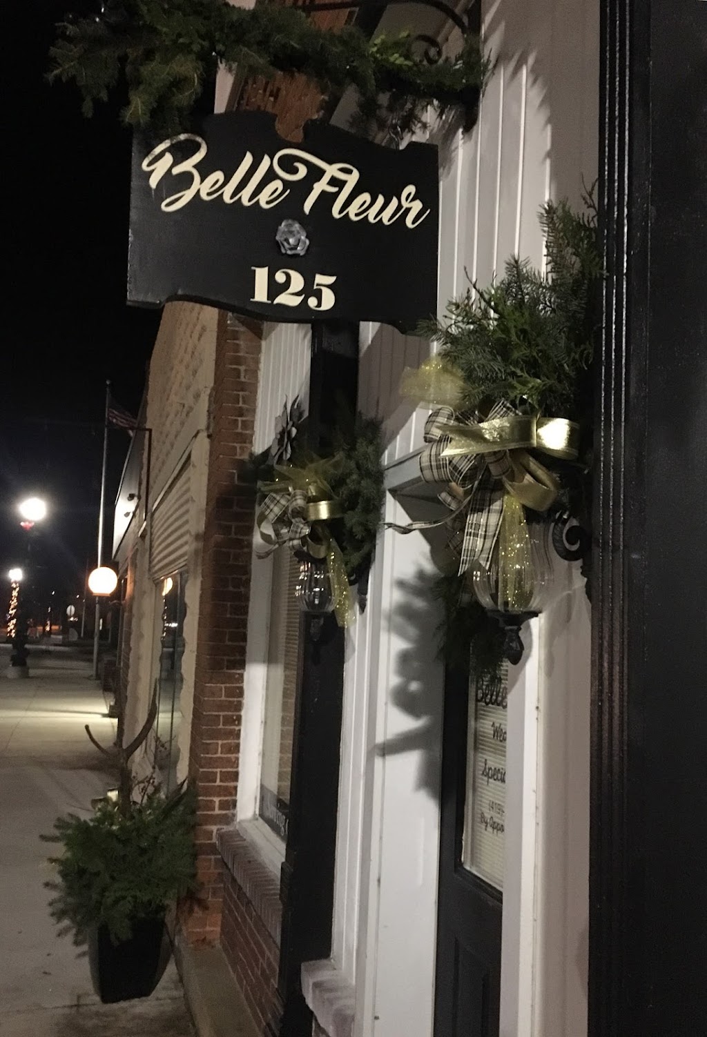 Belle Fleur | 125 E Front St, Pemberville, OH 43450, USA | Phone: (419) 376-4052