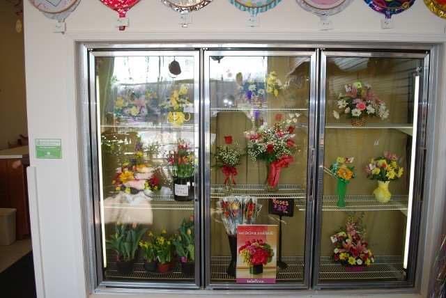 Bealls Florist | 9805 Main St Suite 203, Damascus, MD 20872, USA | Phone: (301) 253-2840