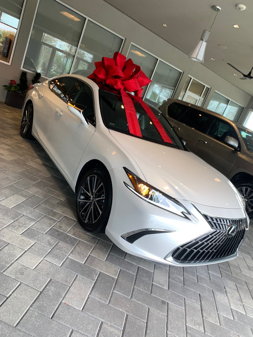 Park Place Lexus Grapevine | 901 E State Hwy 114, Grapevine, TX 76051, USA | Phone: (817) 310-9671