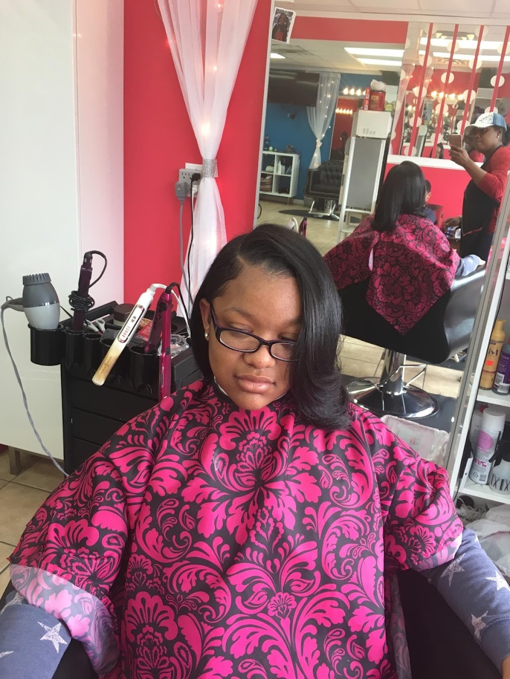 Lux Beauty Salon | 2355 S Venoy Rd, Westland, MI 48186, USA | Phone: (734) 299-0953