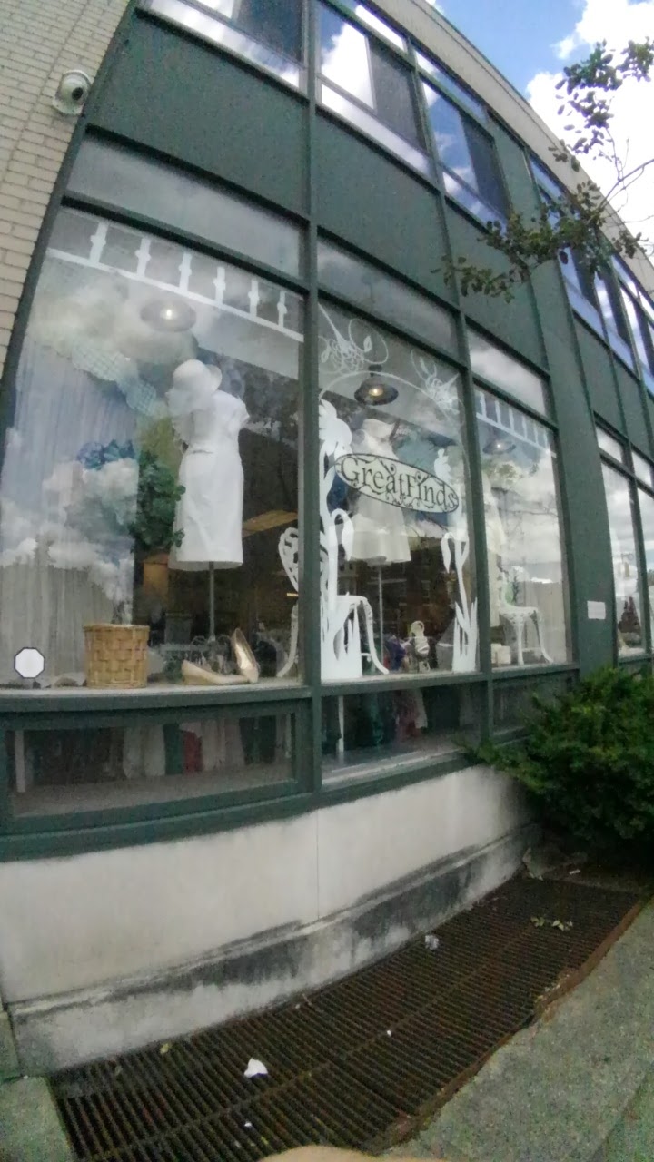 Greatfinds Thrift Boutique | 260 Washington Ave, Albany, NY 12210, USA | Phone: (518) 449-7715