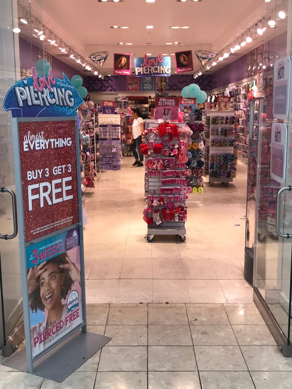 Claires | 11401 Pines Blvd #238, Pembroke Pines, FL 33026, USA | Phone: (954) 438-0433