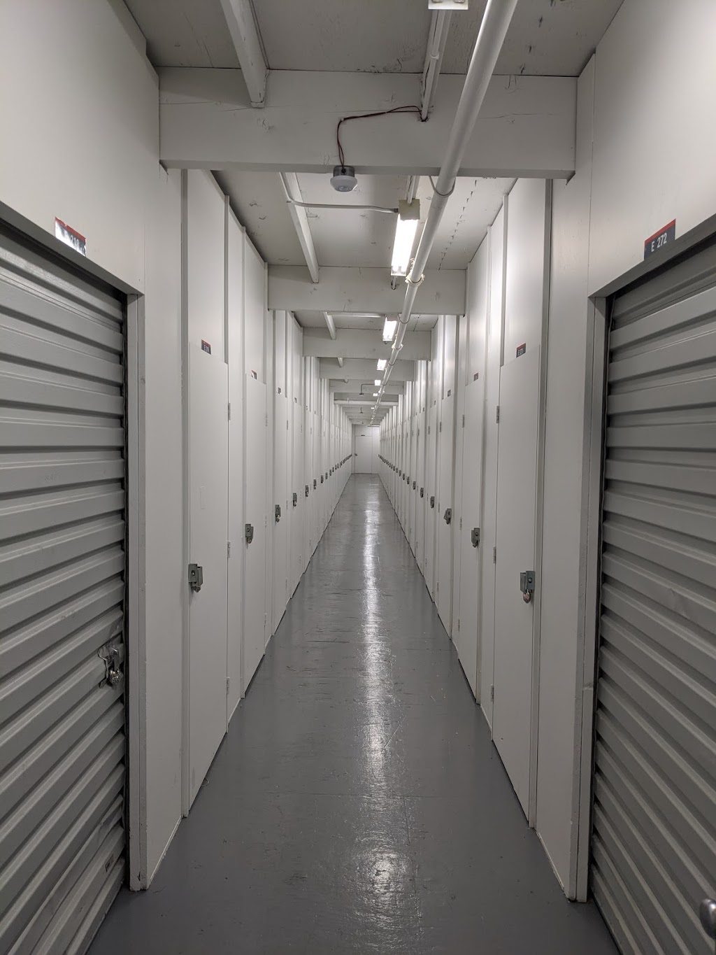 Public Storage | 12299 Saratoga Sunnyvale Rd, Saratoga, CA 95070, USA | Phone: (408) 849-4012