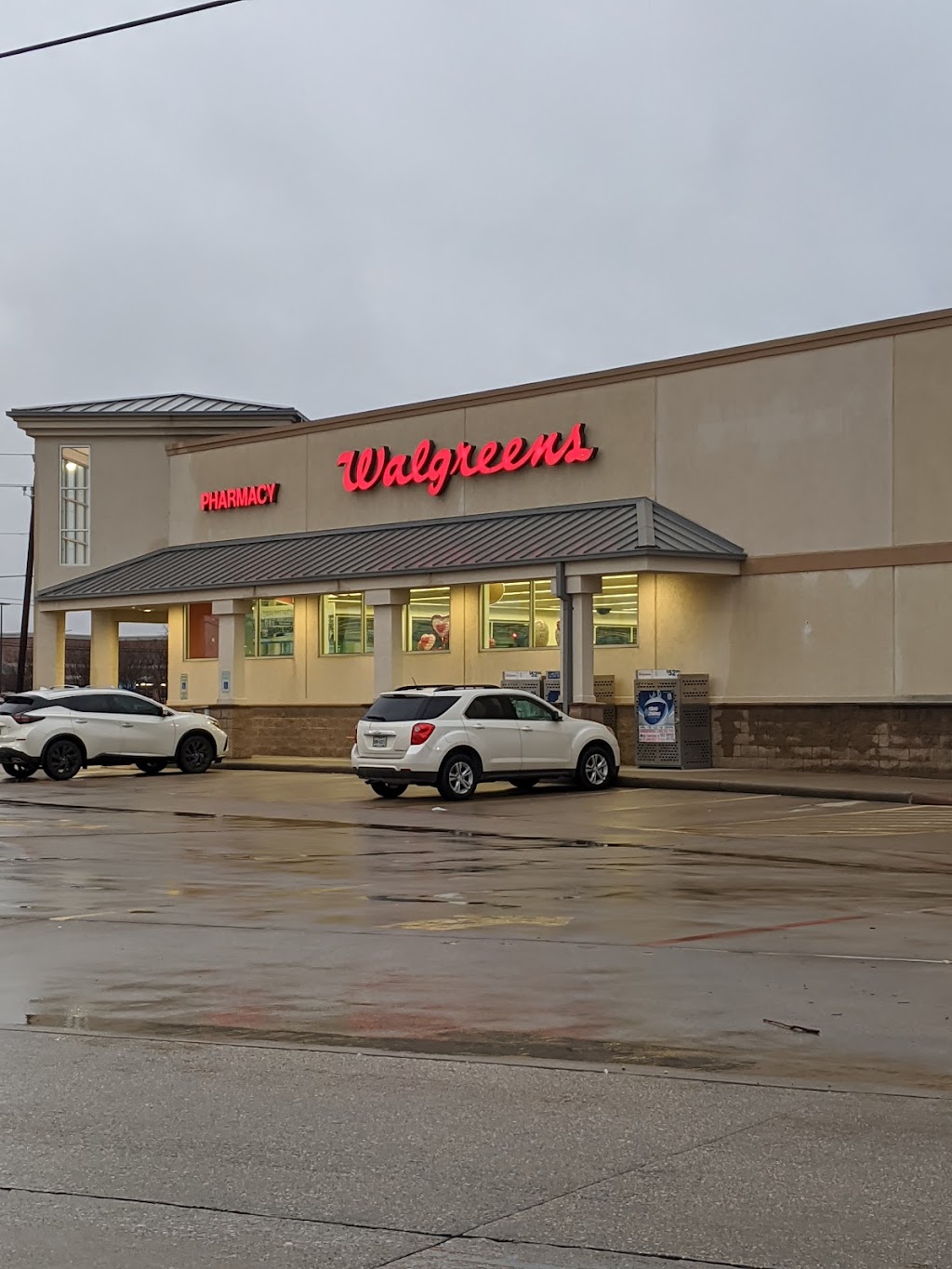 Walgreens | 4500 N Tarrant Pkwy, Fort Worth, TX 76244, USA | Phone: (817) 485-2547