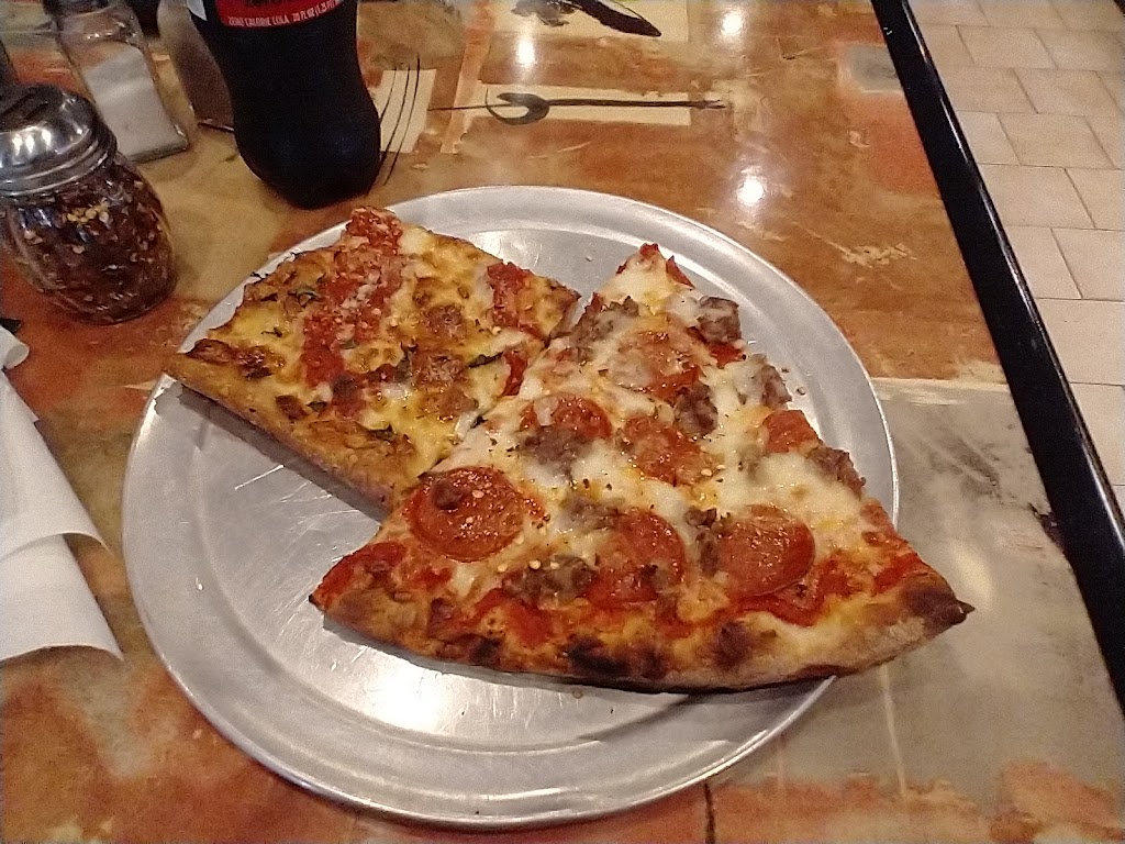 Franks Pizza | 240 US-206, Flanders, NJ 07836, USA | Phone: (973) 584-0379