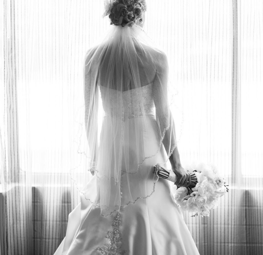 Youngs Bridal Alterations | 101 E Alex Bell Rd #146, Dayton, OH 45459, USA | Phone: (937) 439-4541