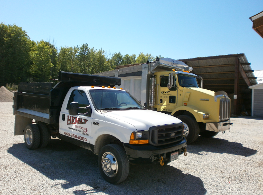 Hemly Trucking Inc | 16600 Thompson Rd, Thompson, OH 44086, USA | Phone: (440) 968-3300