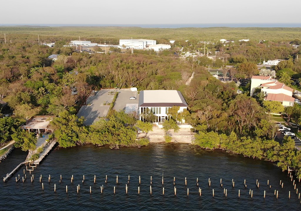 Key Largo Baptist Beachurch | 104700 Overseas Hwy, Key Largo, FL 33037, USA | Phone: (305) 451-1642