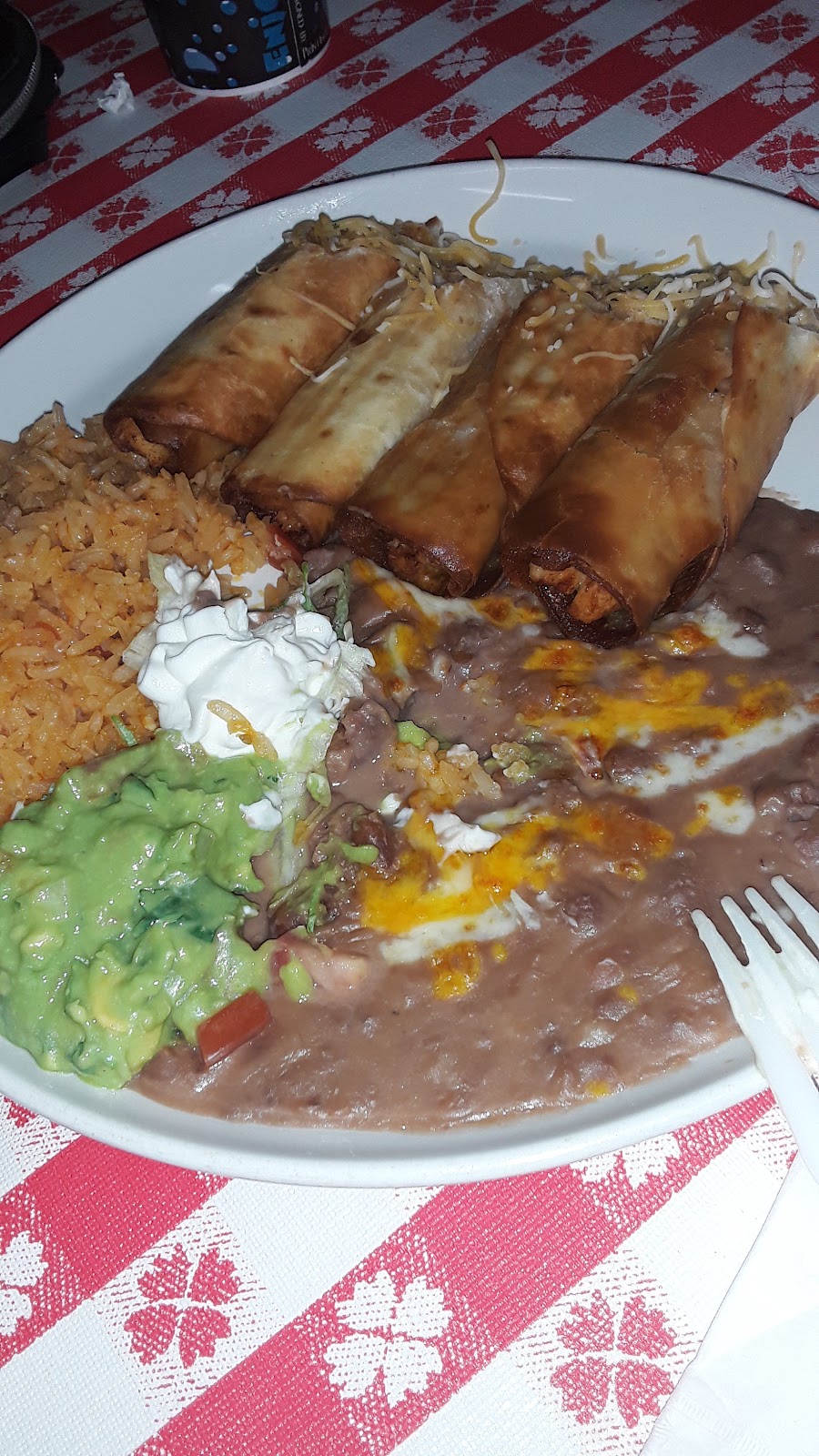 Cocina Tacos El Rey | 2920 E Florida Ave Suite 104, Hemet, CA 92544, USA | Phone: (951) 765-6406