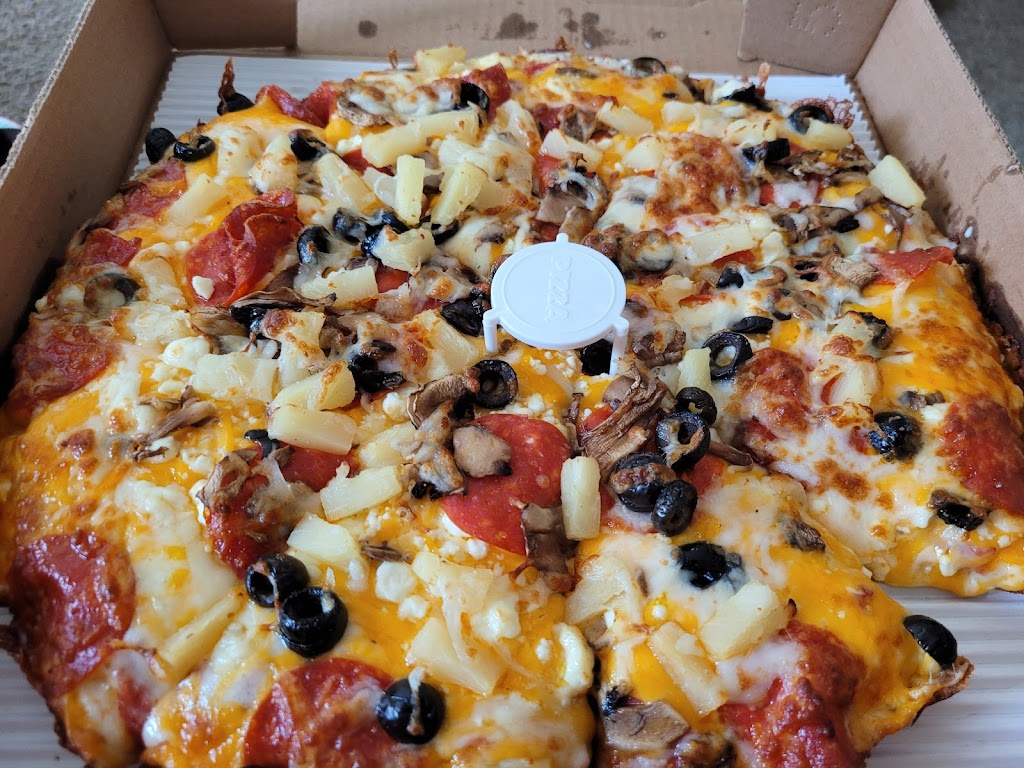 Vitos Pizza and Subs Walbridge, Millbury and Moline | 104 E Union St, Walbridge, OH 43465, USA | Phone: (419) 666-8486