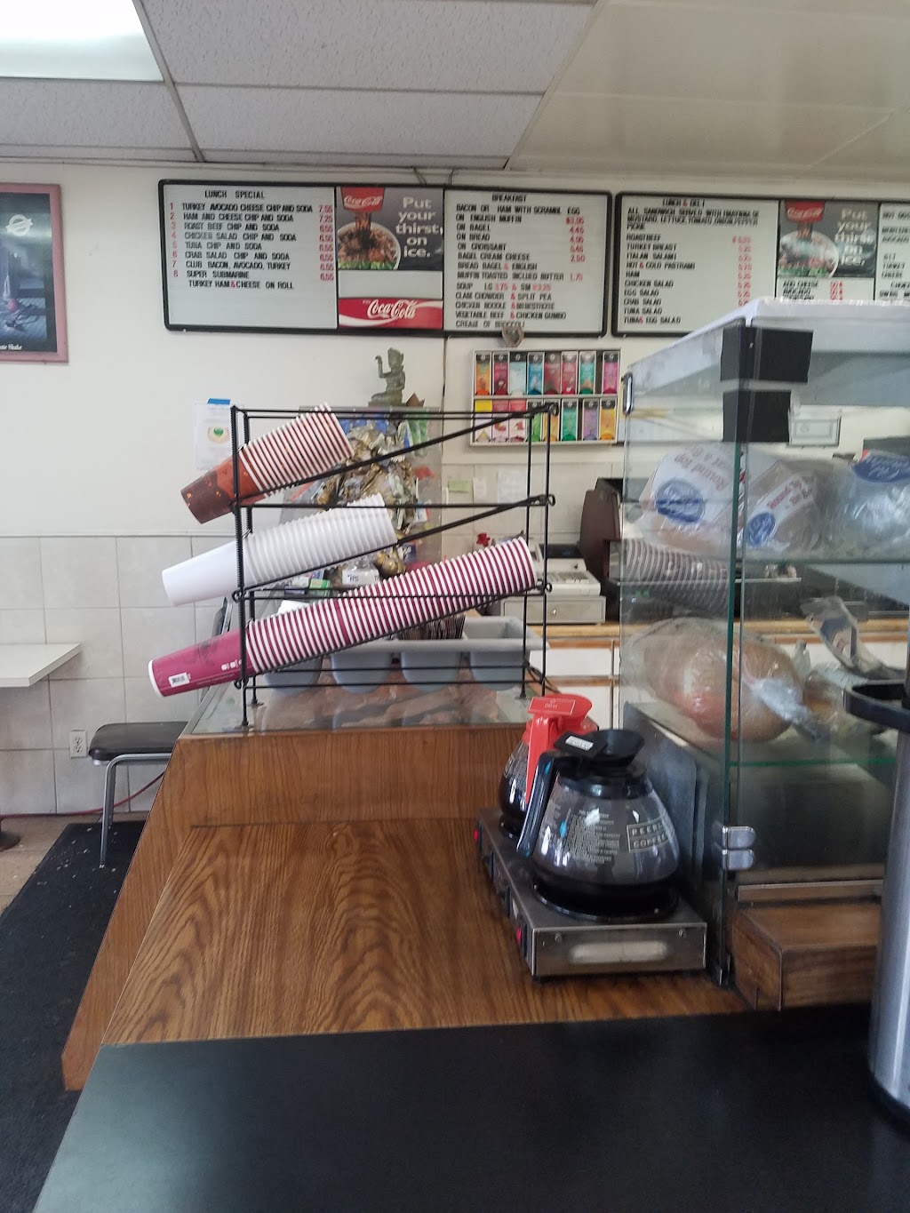 Cheris Ice Cream & Deli | 3206 International Blvd, Oakland, CA 94601 | Phone: (510) 261-2325