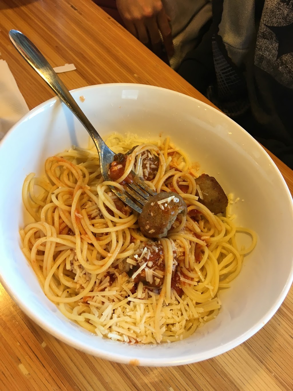 Noodles and Company | 900 Milwaukee Ave, Lincolnshire, IL 60069, USA | Phone: (847) 793-0514