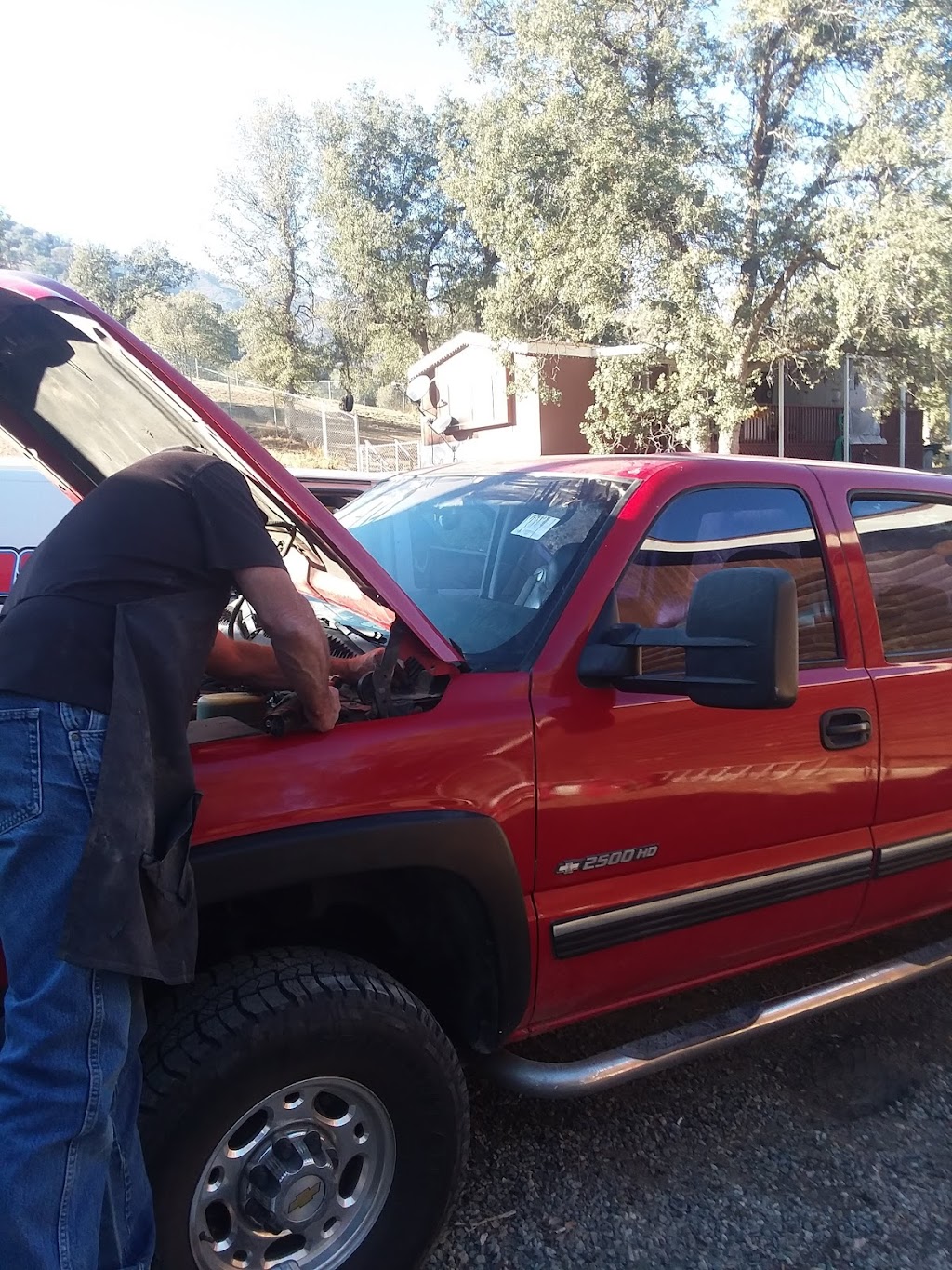 Tims Auto Glass | 236 Piute St, Bodfish, CA 93205 | Phone: (760) 379-1900