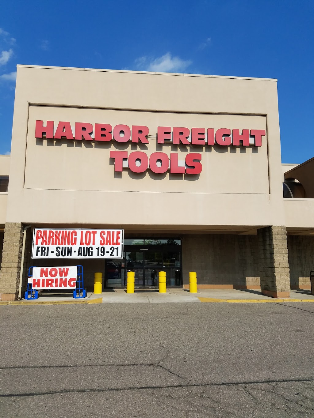 Harbor Freight Tools | 34600 Warren Rd, Westland, MI 48185, USA | Phone: (734) 422-3320