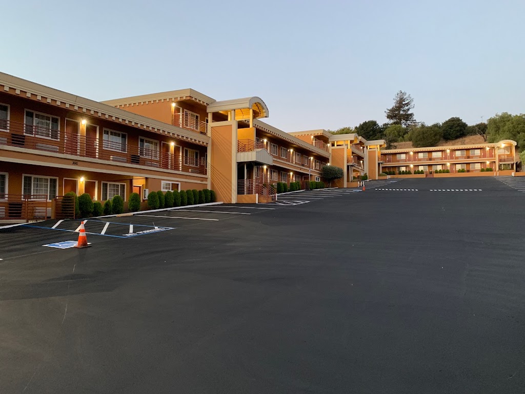 Budget Inn Hayward Aiport San Francisco Silicon Valley | 21598 Foothill Blvd, Hayward, CA 94541, USA | Phone: (510) 538-4380