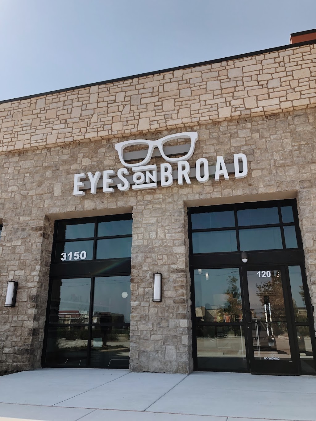 Eyes on Broad | 3150 E Broad St Suite 120, Mansfield, TX 76063, USA | Phone: (817) 477-6363