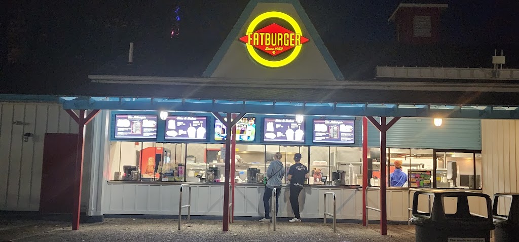 Fatburger | 1 Six Flags Blvd, Jackson Township, NJ 08527, USA | Phone: (732) 928-2000