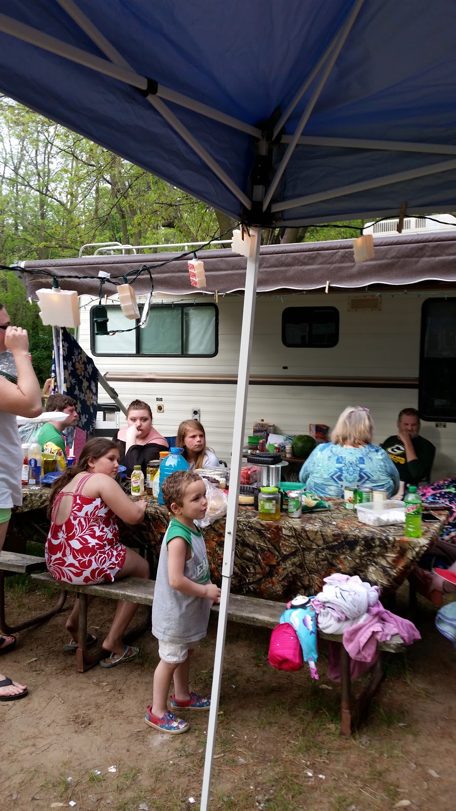 Red Oak Campground | S2350 Timothy Ln, Baraboo, WI 53913, USA | Phone: (608) 356-7304