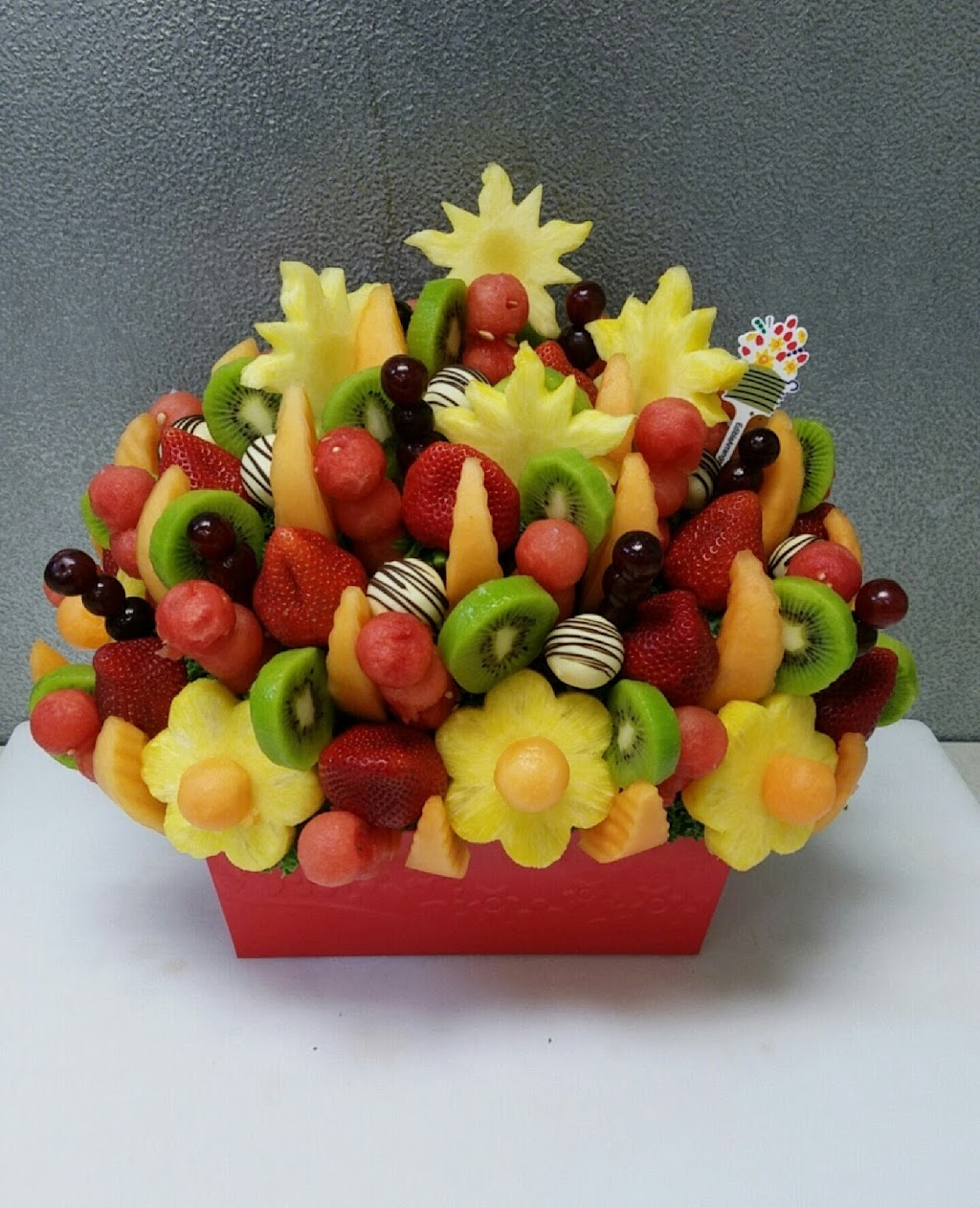 Edible Arrangements | 4160 Southside Blvd, Jacksonville, FL 32216, USA | Phone: (904) 674-0000