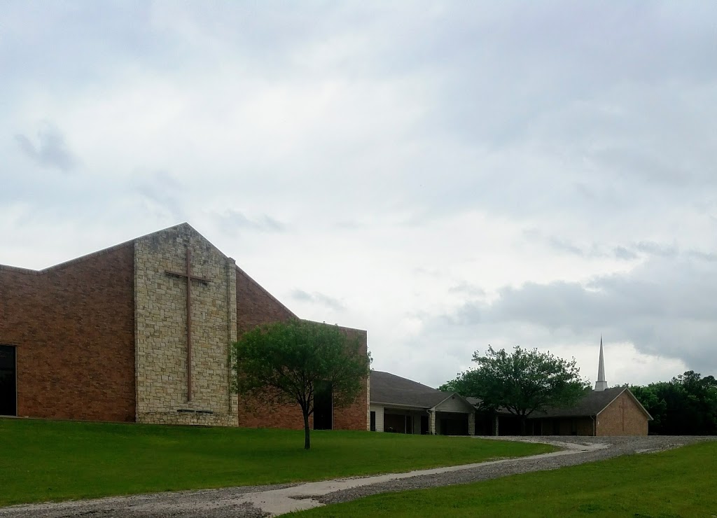 Hillcrest Baptist Church | 909 N Elm St, Kemp, TX 75143, USA | Phone: (903) 498-4599
