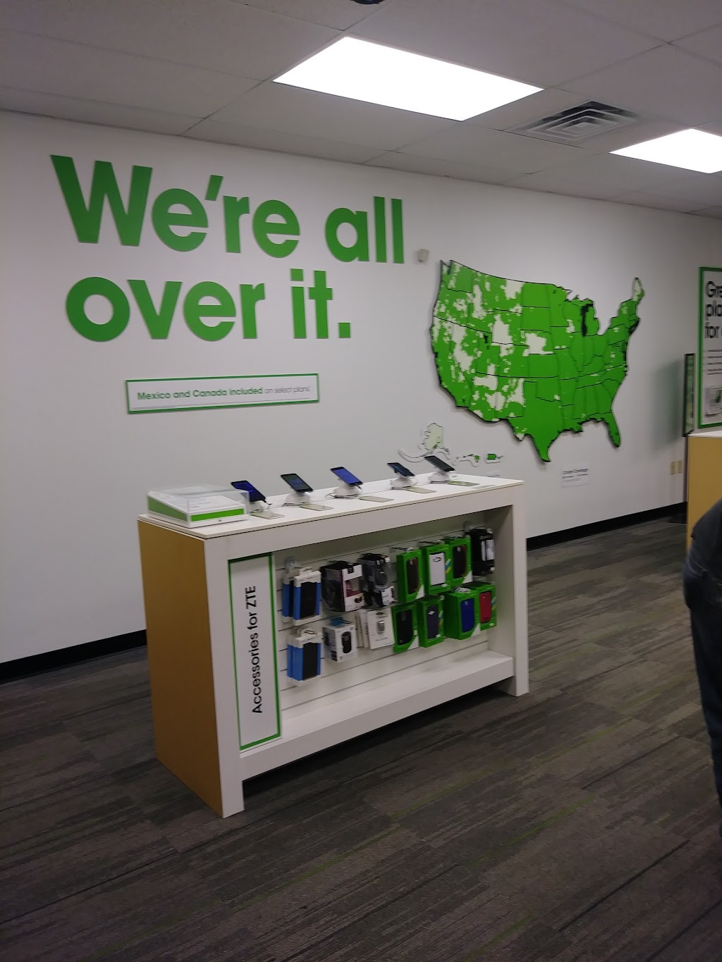 Cricket Wireless Authorized Retailer | 1810 Vaughn Rd, Wood River, IL 62095 | Phone: (618) 717-0047