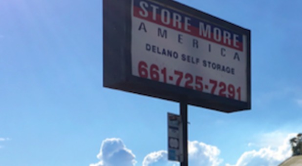 Store More America | 415 S Lexington St, Delano, CA 93215, USA | Phone: (661) 454-5291