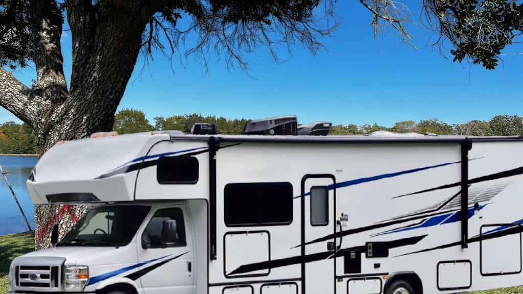 Classic C RV Rentals LLC | 207 Hitt St, Waxahachie, TX 75165, USA | Phone: (817) 266-0769