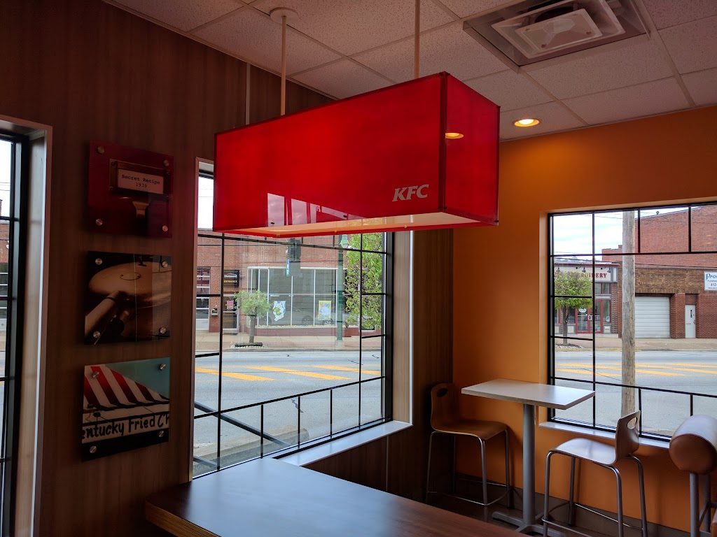 KFC | 222 W 8th Ave, Homestead, PA 15120, USA | Phone: (412) 461-7058