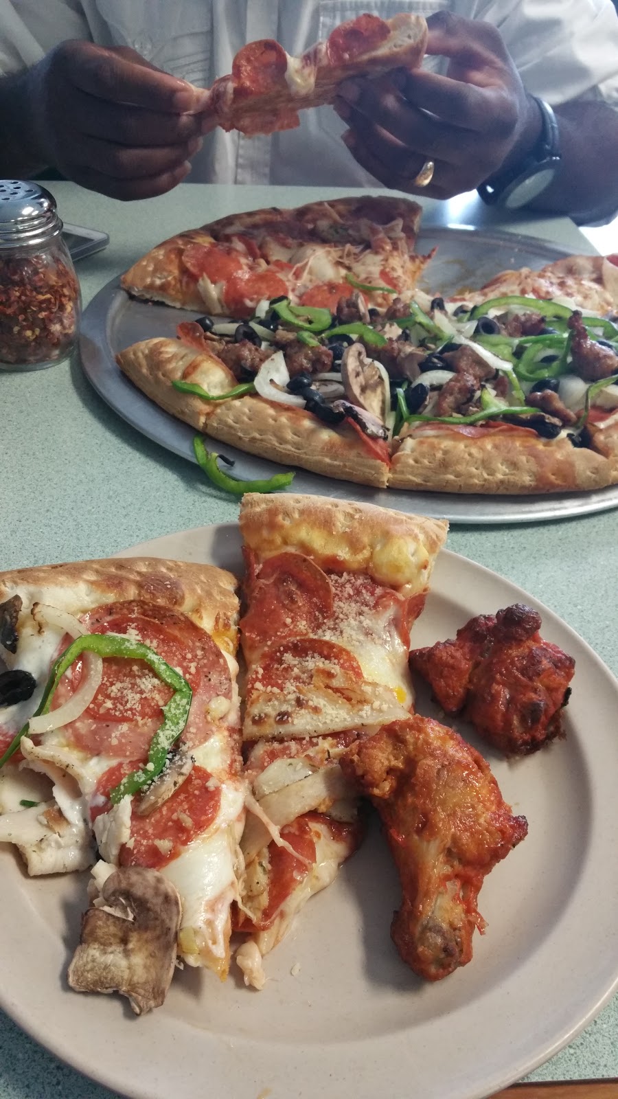 Primetime Pizza | 1920 CA-65 Ste 170, Wheatland, CA 95692, USA | Phone: (530) 633-4488