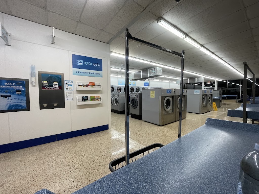 Dixie Quick Wash Laundromat | 5210 N Dixie Dr, Dayton, OH 45414, USA | Phone: (937) 226-9959