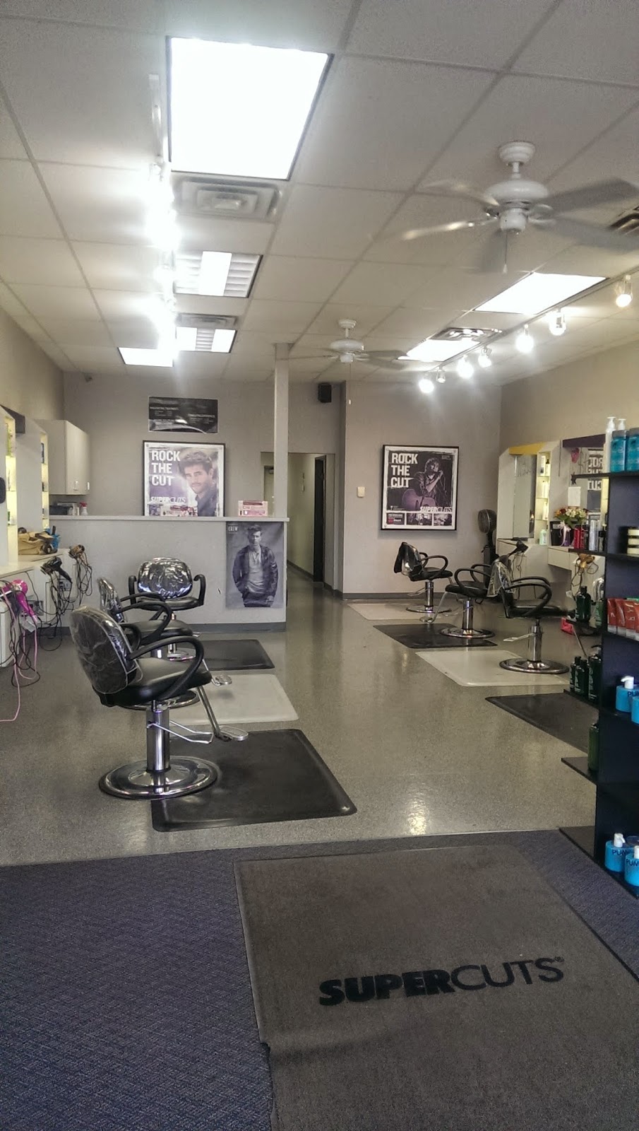 Supercuts | 1001 E State Hwy 152 #105, Mustang, OK 73064, USA | Phone: (405) 376-0574