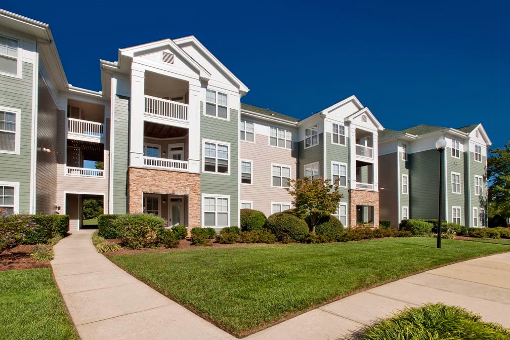 Bexley at Preston Apartments | 1300 Sterling Green Dr, Morrisville, NC 27560, USA | Phone: (833) 704-4376