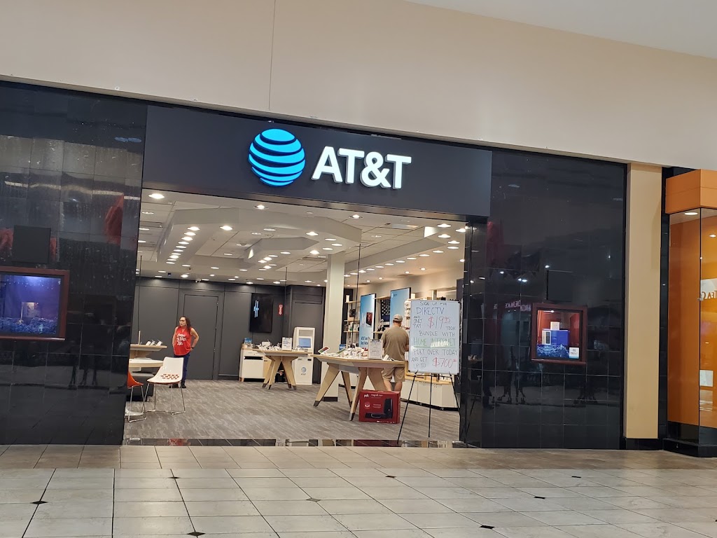 AT&T Store | 7611 W Thomas Rd Fl 1, Phoenix, AZ 85033 | Phone: (623) 299-8742