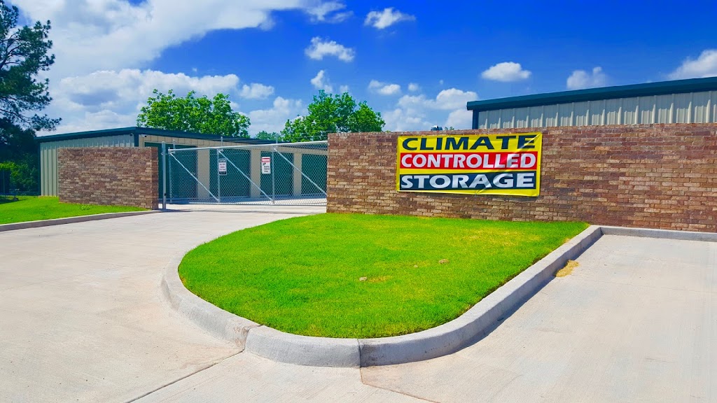 Diamond Self Storage Guthrie | 2420 E College Ave, Guthrie, OK 73044, USA | Phone: (405) 282-1500