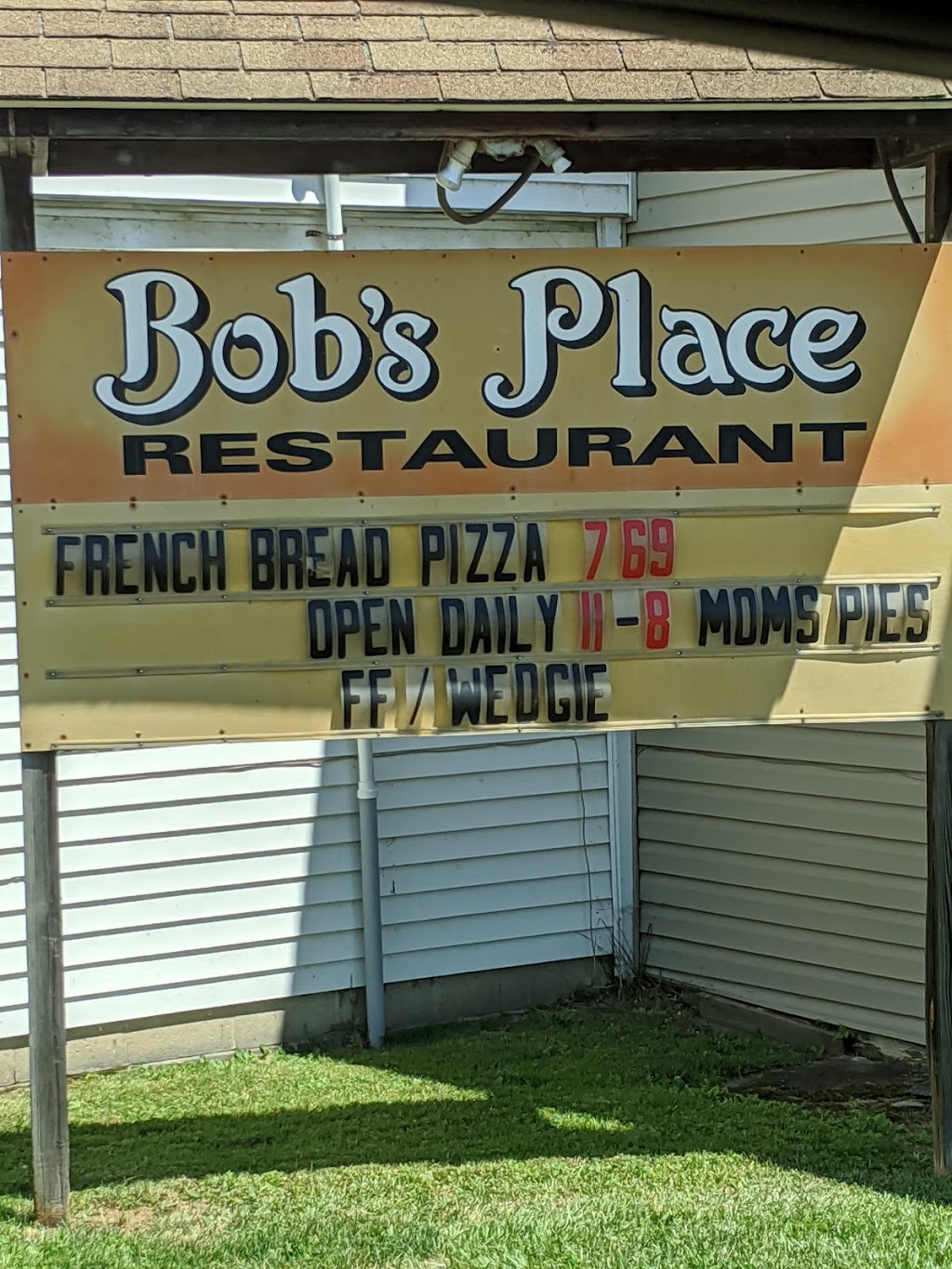 Bobs Place Restaurant | 103 Wayne Ave, Parker, PA 16049, USA | Phone: (724) 399-4221