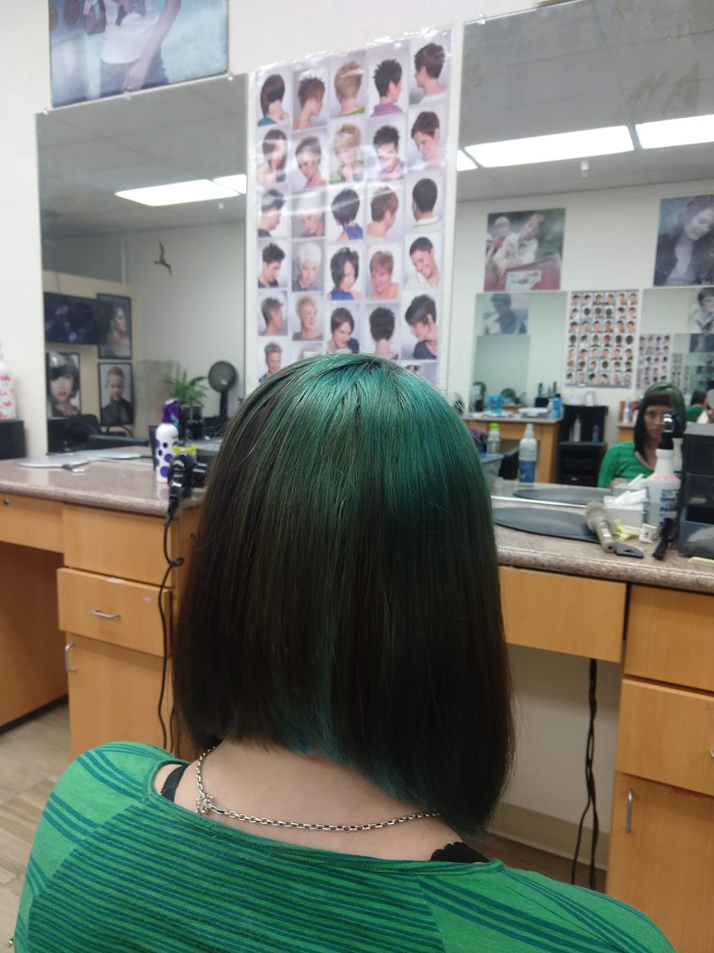 Lynn’s Hair Design | 5105 Laguna Blvd UNIT 3, Elk Grove, CA 95758, USA | Phone: (916) 682-6688