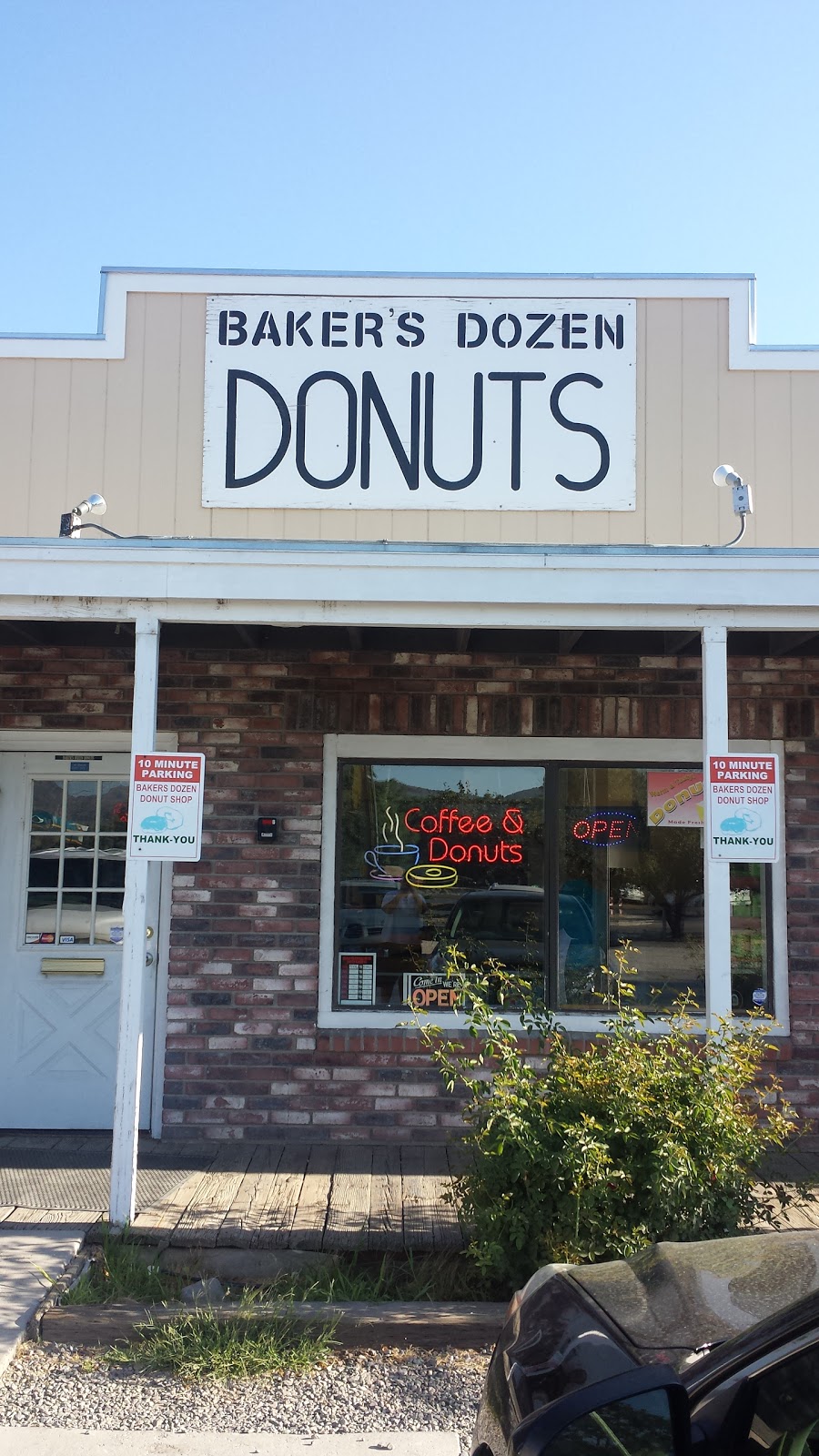 Bakers Dozen Donuts | 140 Douglas St, Dayton, NV 89403, USA | Phone: (775) 241-2208