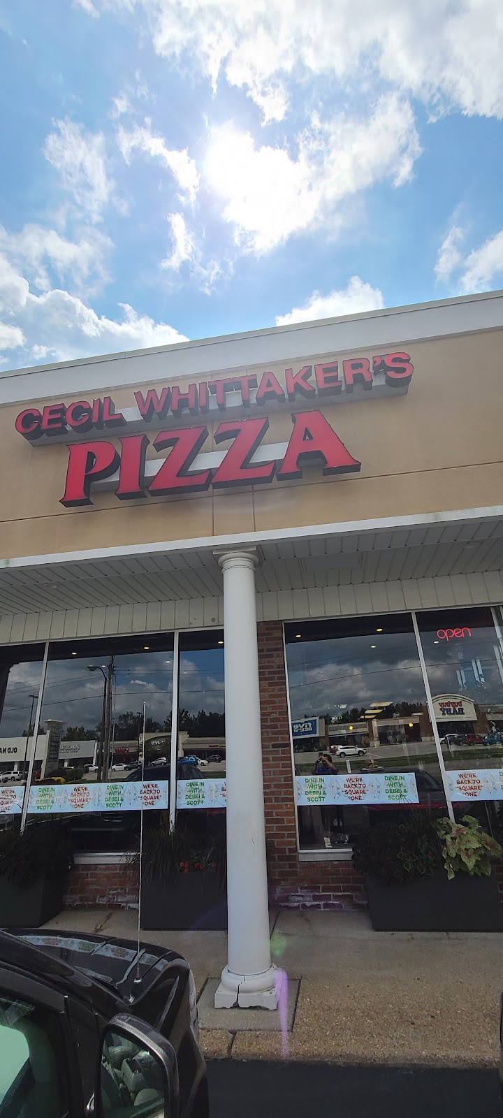 Cecil Whittakers Pizza | 15338 Manchester Rd, Ellisville, MO 63011, USA | Phone: (636) 527-2505