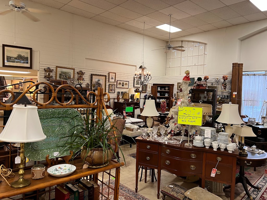 Hanna Antiques Mall | 2424 7th Ave S, Birmingham, AL 35233, USA | Phone: (205) 323-6036